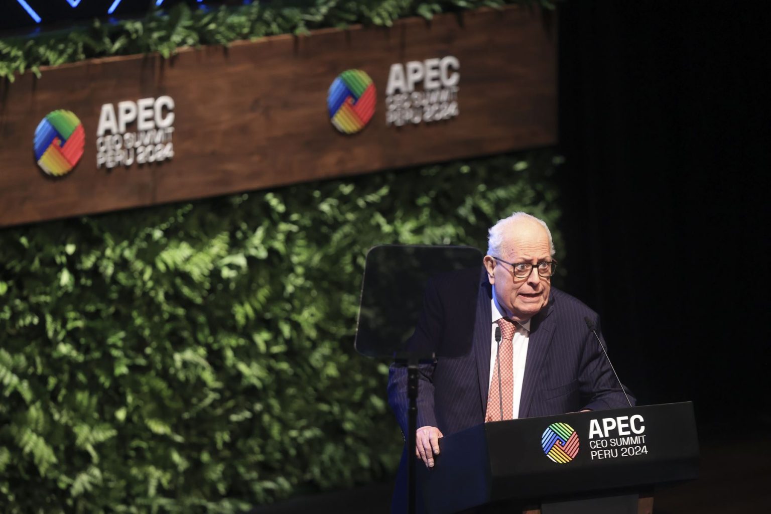 APEC 2024 El Banco Mundial felicita a Julio Velarde y el Banco Central