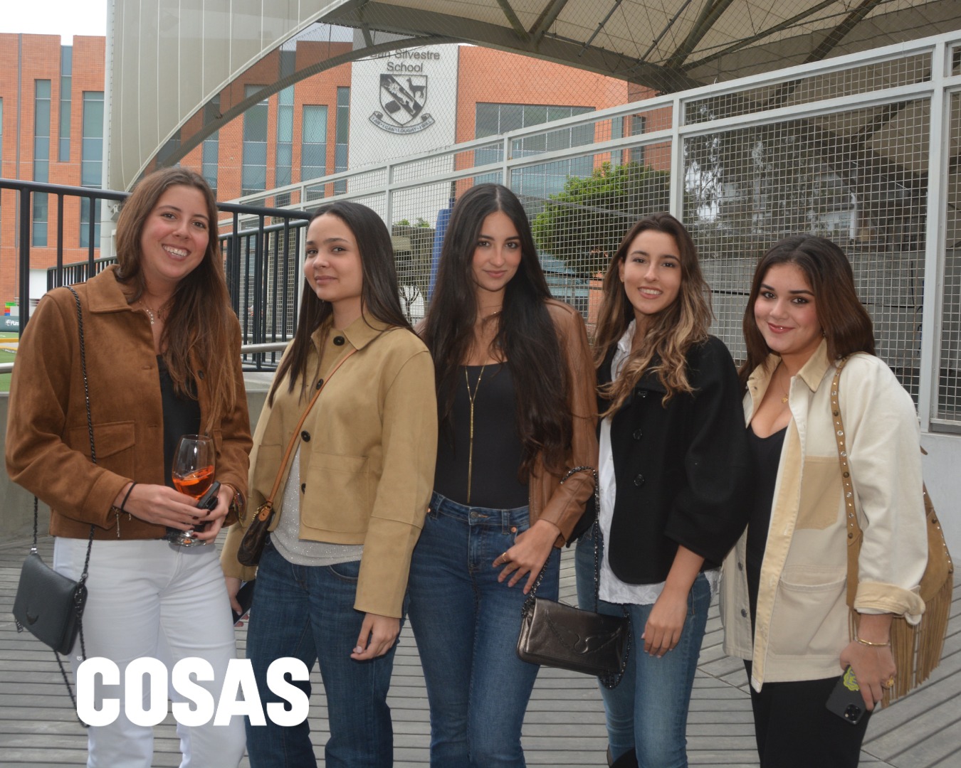 Rafaella Targarona, Antonia García-Salvatecci, Isabella Bayly, Cayetana Aguirre y Antonia del Corral