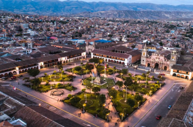 Micha y Gastón feria Ayacucho