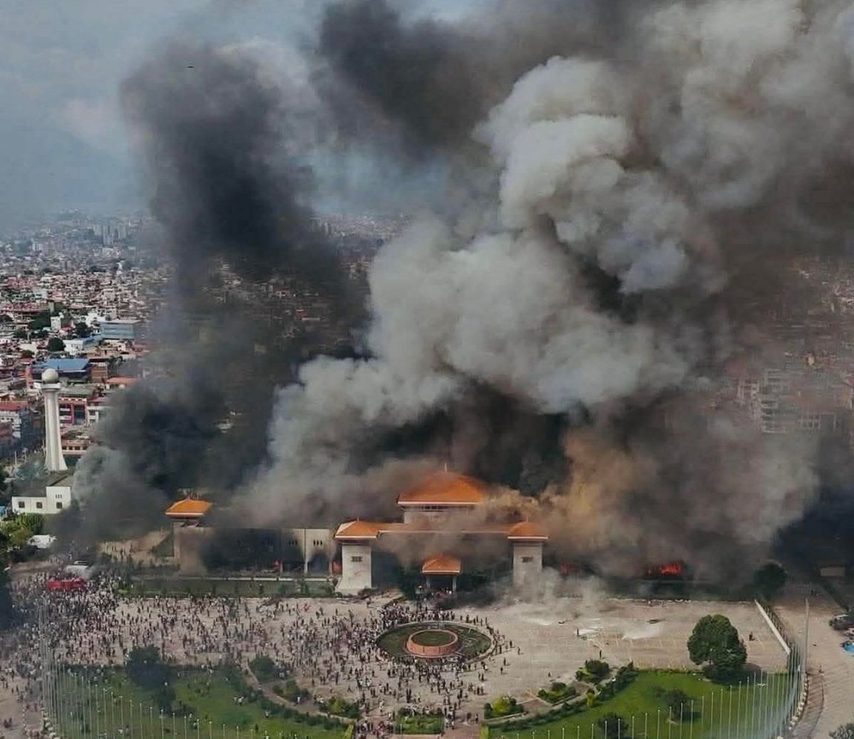 Nepal incendio congreso 