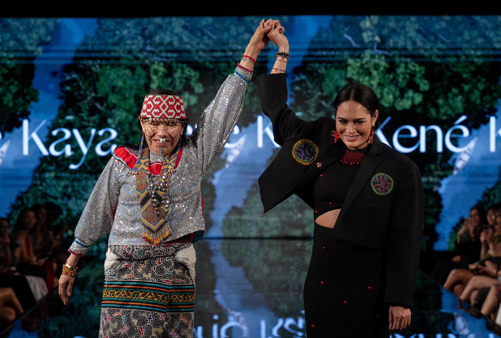 Olinda Silvano y Alessandra Durand 